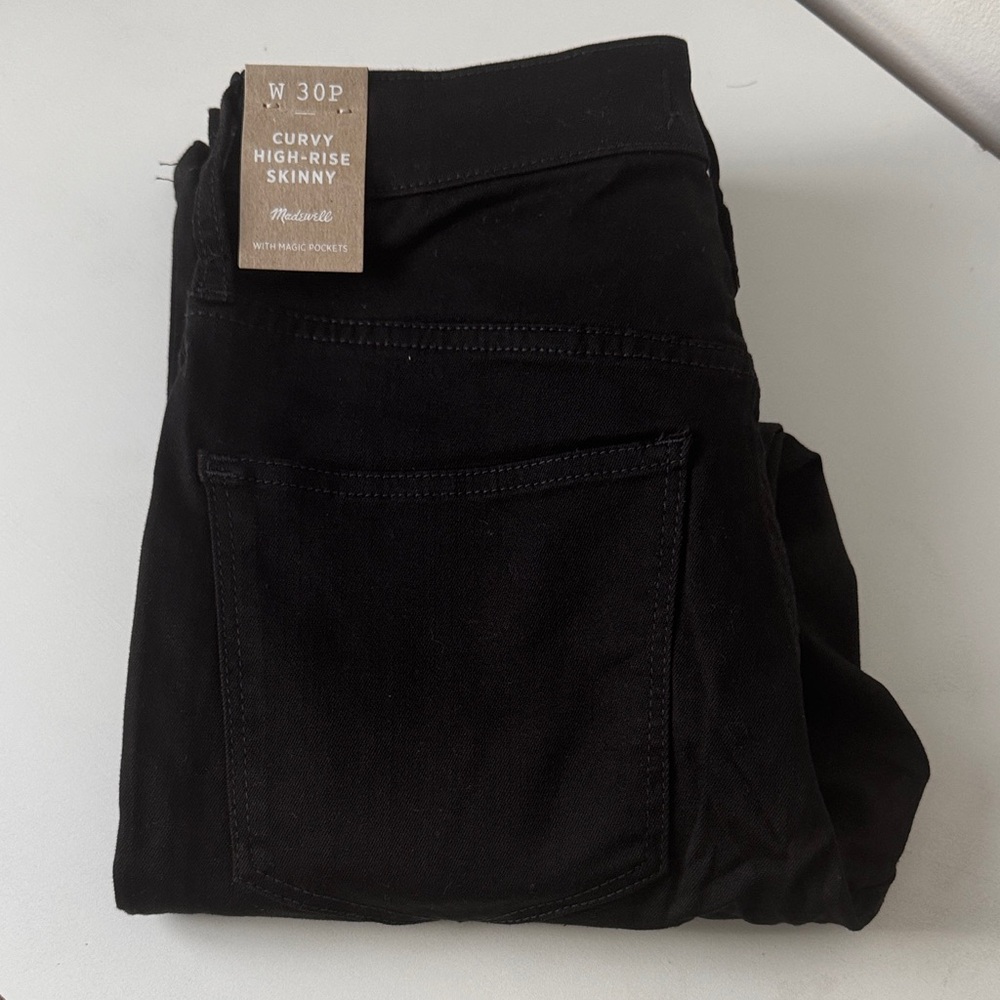 Women’s Madewell Petite Black Curvy High-Rise Skinny Jeans